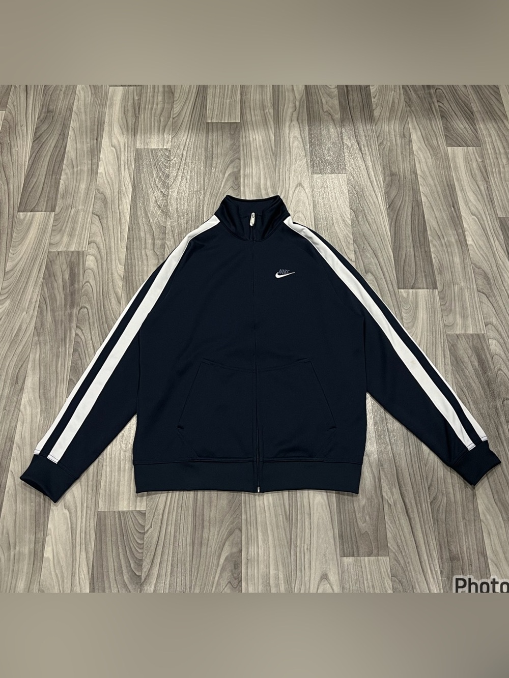 SIZE LARGE NIKE Y2K SILVER TAG NIKE SPORTSWEAR ZIP UP TRACK JACKET